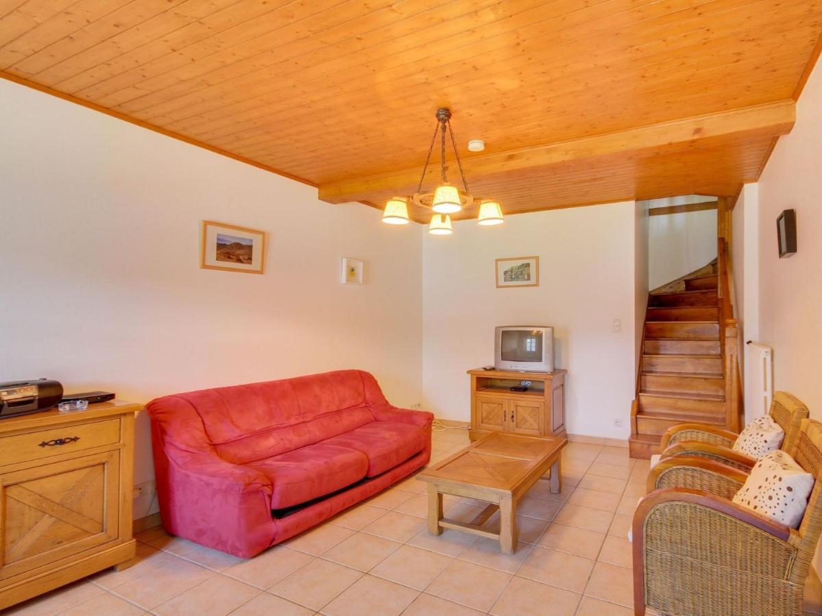 Beautiful Villa In The Parc Des Volcans D Auvergne Vic-sur-Cere Ngoại thất bức ảnh