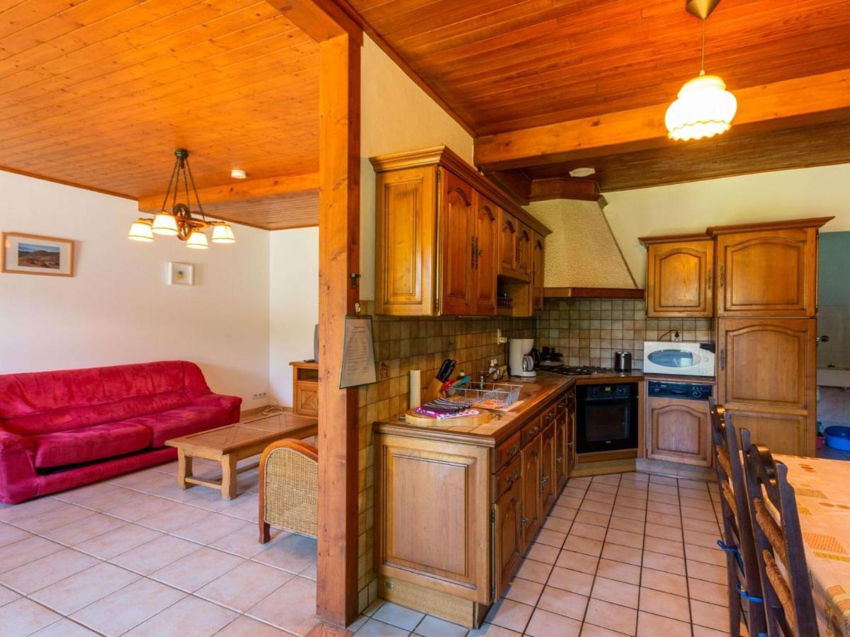 Beautiful Villa In The Parc Des Volcans D Auvergne Vic-sur-Cere Ngoại thất bức ảnh