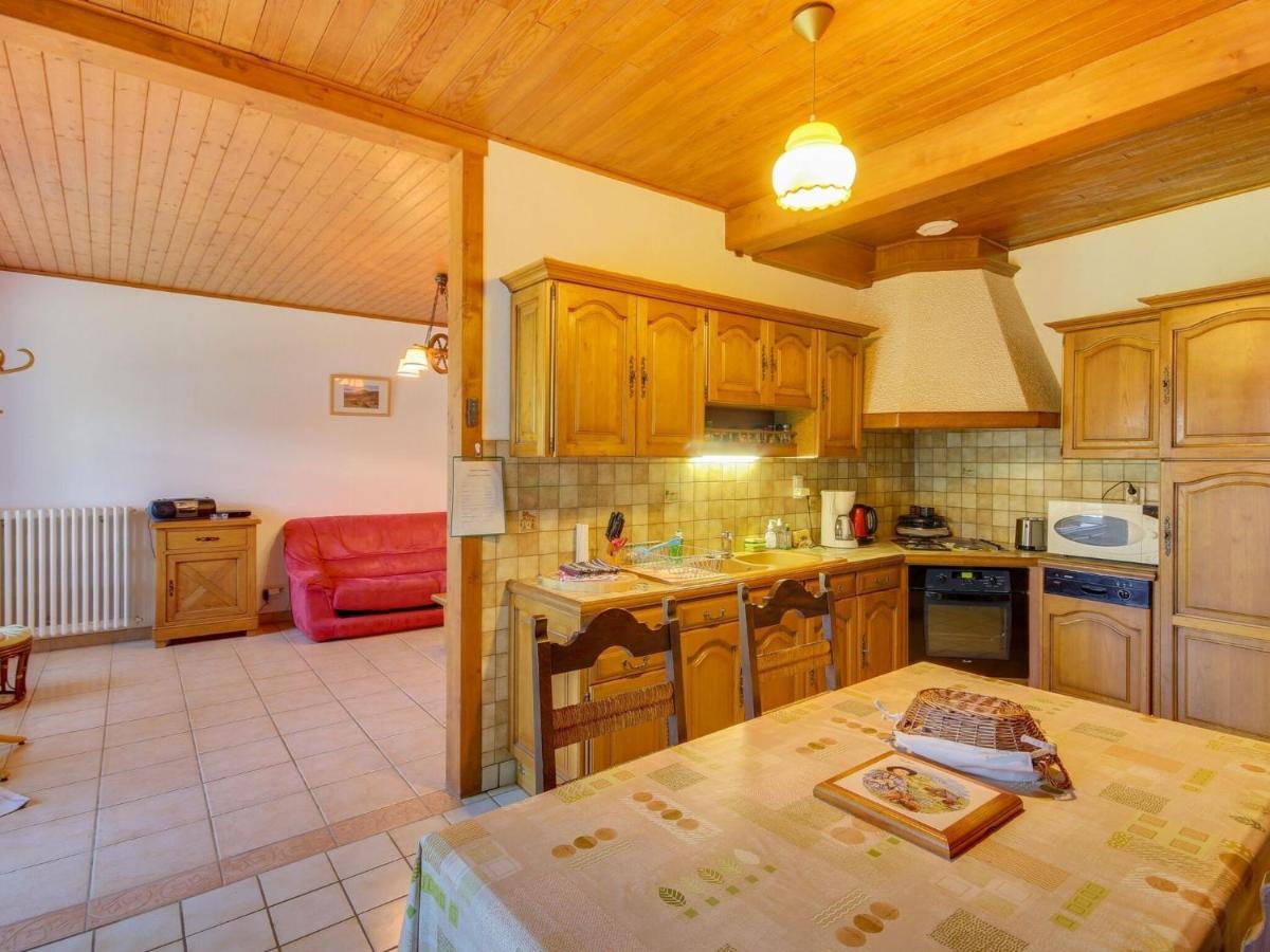 Beautiful Villa In The Parc Des Volcans D Auvergne Vic-sur-Cere Ngoại thất bức ảnh